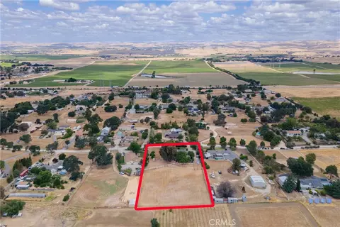 View/Area - 6825 Chardonnay, Paso Robles, CA 93446 photo 2 of 3
