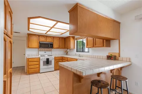 Kitchen - 6825 Chardonnay, Paso Robles, CA 93446 photo 1 of 2