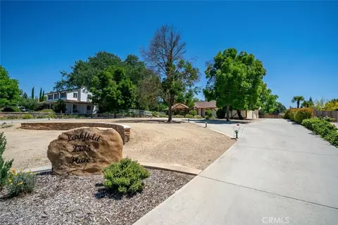 Exterior - 2385 Larkfield Pl, Paso Robles, CA 93446 photo 17 of 20