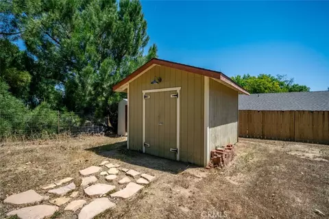 Exterior - 2385 Larkfield Pl, Paso Robles, CA 93446 photo 13 of 20