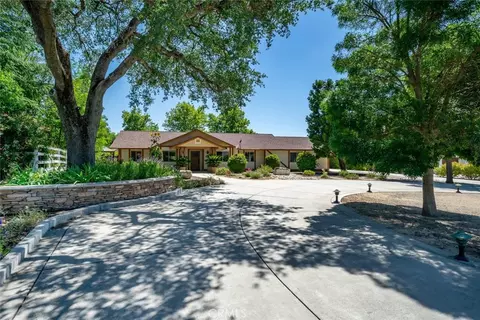 Exterior - 2385 Larkfield Pl, Paso Robles, CA 93446 photo 19 of 20