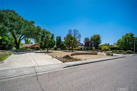 Exterior - 2385 Larkfield Pl, Paso Robles, CA 93446 photo 18 of 20