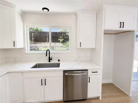 Kitchen - 1107 Patricia, Paso Robles, CA 93446 photo 3 of 4