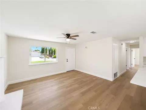 Living - 1107 Patricia, Paso Robles, CA 93446 photo 5 of 5