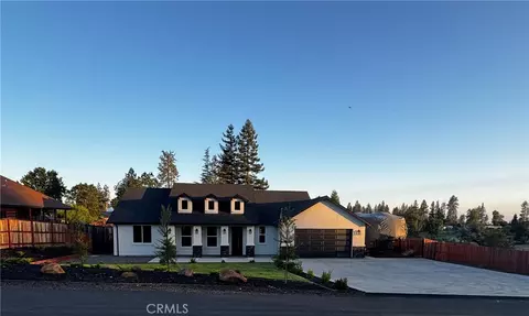 1634 Young Ave, Paradise, CA 95969