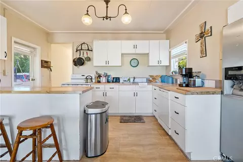 Kitchen - 5275 Camp 8 Rd, Paso Robles, CA 93446 photo 7 of 7