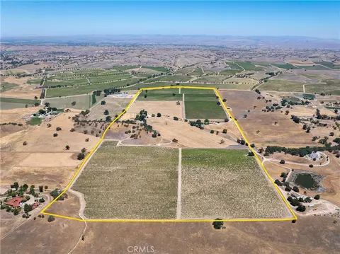 View/Area - 5275 Camp 8 Rd, Paso Robles, CA 93446 photo 1 of 17