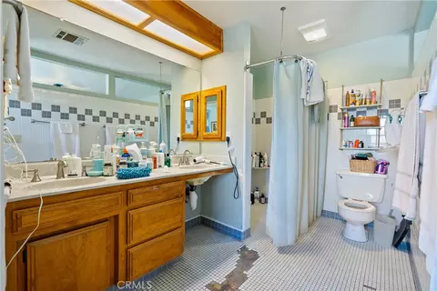 Bath - 5275 Camp 8 Rd, Paso Robles, CA 93446 photo 4 of 4