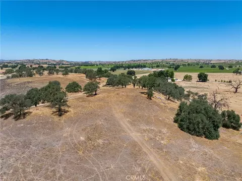 View/Area - 5275 Camp 8 Rd, Paso Robles, CA 93446 photo 8 of 17