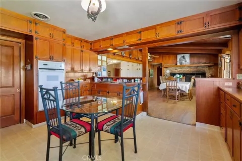 Kitchen - 5275 Camp 8 Rd, Paso Robles, CA 93446 photo 3 of 7