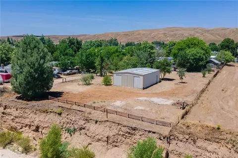 Other - 370 Cholame St, Shandon, CA 93461 photo 6 of 9