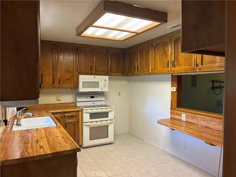Kitchen - 370 Cholame St, Shandon, CA 93461 photo 1 of 3