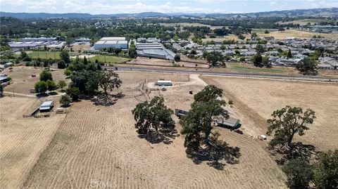 View/Area - 335 Phillips, Templeton, CA 93465 photo 7 of 8