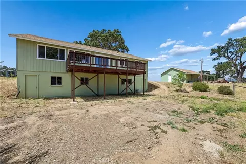 Exterior - 335 Phillips, Templeton, CA 93465 photo 4 of 9