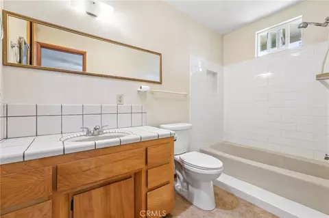 Bath - 335 Phillips, Templeton, CA 93465 photo 1 of 2