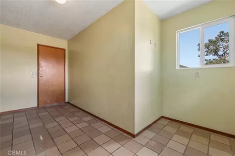 Entry Way - 335 Phillips, Templeton, CA 93465 photo 1 of 1