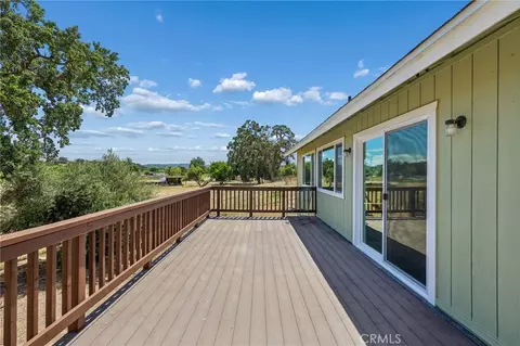 Exterior - 335 Phillips, Templeton, CA 93465 photo 6 of 8