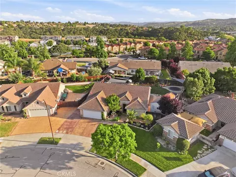 View/Area - 2641 Vineyard Cir, Paso Robles, CA 93446 photo 4 of 7