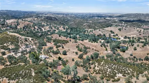 3455 Katacreek, Creston, CA 93432