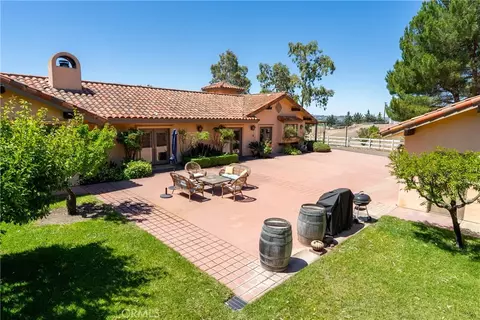 Exterior - 7568 Creston, Paso Robles, CA 93446 photo 8 of 13