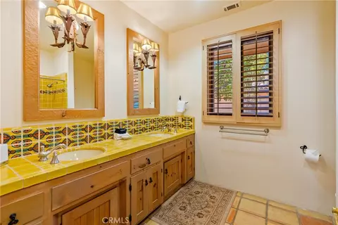 Bath - 7568 Creston, Paso Robles, CA 93446 photo 3 of 4
