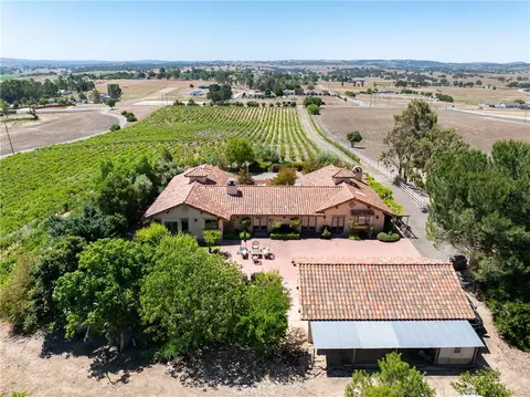 175 White Hawk, Templeton, CA 93465 photo 28