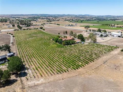 175 White Hawk, Templeton, CA 93465 photo 29
