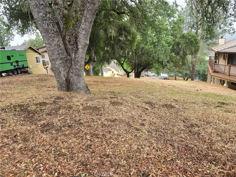 2872 Saddle Way, Bradley, CA 93426 photo 6