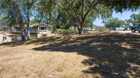 2872 Saddle Way, Bradley, CA 93426 photo 5
