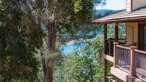 2872 Saddle Way, Bradley, CA 93426 photo 2