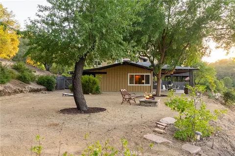 Exterior - 1745 Adelaida, Paso Robles, CA 93446 photo 26 of 29