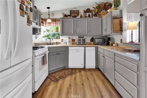 Kitchen - 4655 Deer Crk, Paso Robles, CA 93446 photo 1 of 1