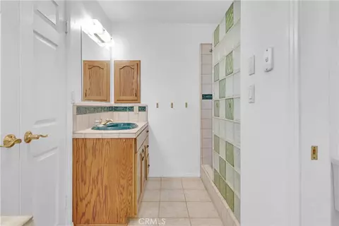Bath - 3620 Colima Rd, Atascadero, CA 93422 photo 2 of 5