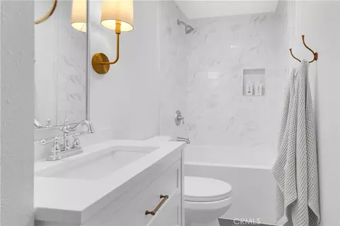 Bath - 3620 Colima Rd, Atascadero, CA 93422 photo 3 of 5