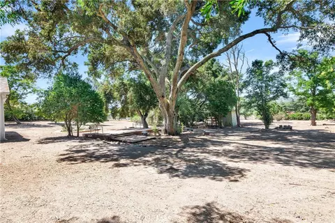 Exterior - 3620 Colima Rd, Atascadero, CA 93422 photo 6 of 7