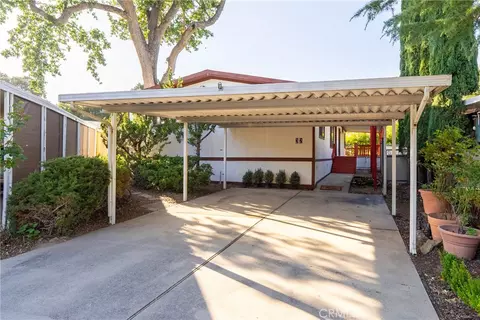 32 Via Santa Barbara, Paso Robles, CA 93446