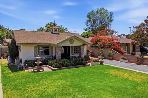 Exterior - 3750 Blanche St, Pasadena, CA 91107 photo 3 of 16