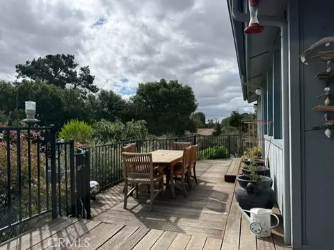 Exterior - 4935 Vida Ave, Atascadero, CA 93422 photo 2 of 5