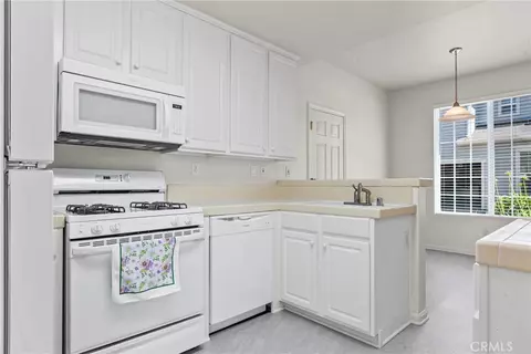 Kitchen - 2808 Cottage, Paso Robles, CA 93446 photo 1 of 3