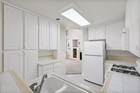 Kitchen - 2808 Cottage, Paso Robles, CA 93446 photo 2 of 3