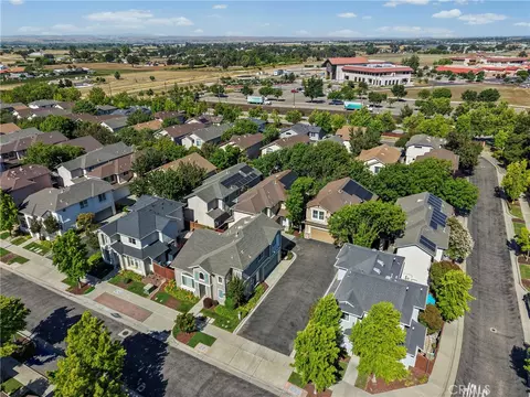 View/Area - 2808 Cottage, Paso Robles, CA 93446 photo 7 of 8