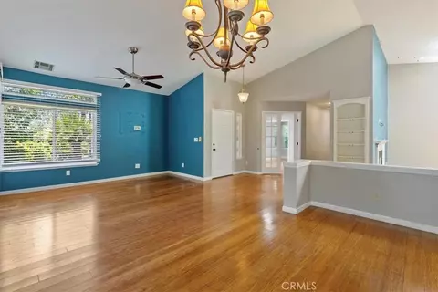 Living - 1712 Current, Paso Robles, CA 93446 photo 4 of 5