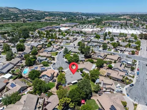 View/Area - 1712 Current, Paso Robles, CA 93446 photo 4 of 5
