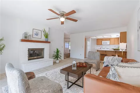 Living - 927 Saint Ann Dr, Paso Robles, CA 93446 photo 2 of 3
