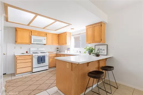 Kitchen - 927 Saint Ann Dr, Paso Robles, CA 93446 photo 1 of 2