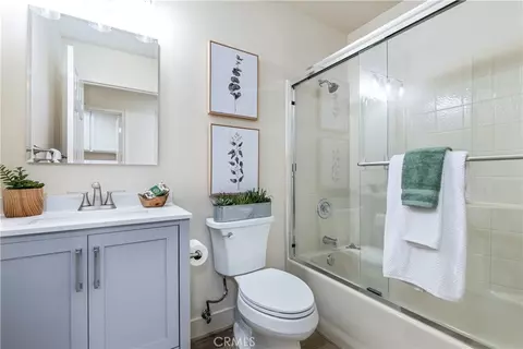 Bath - 1510 Las Brisas, Paso Robles, CA 93446 photo 1 of 3
