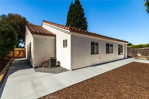 Exterior - 1510 Las Brisas, Paso Robles, CA 93446 photo 6 of 9