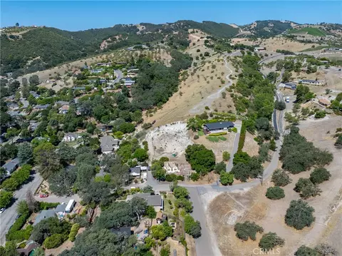 View/Area - 1849 Locust, Paso Robles, CA 93446 photo 1 of 2