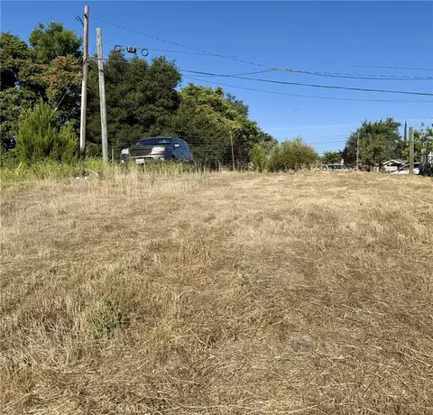 2114 Pine, Paso Robles, CA 93446 photo 4