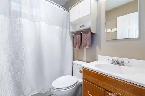 Bath - 4280 Prairie, Paso Robles, CA 93446 photo 3 of 5